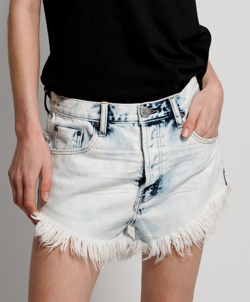 Outlaws Mid Length Shorts in Classic